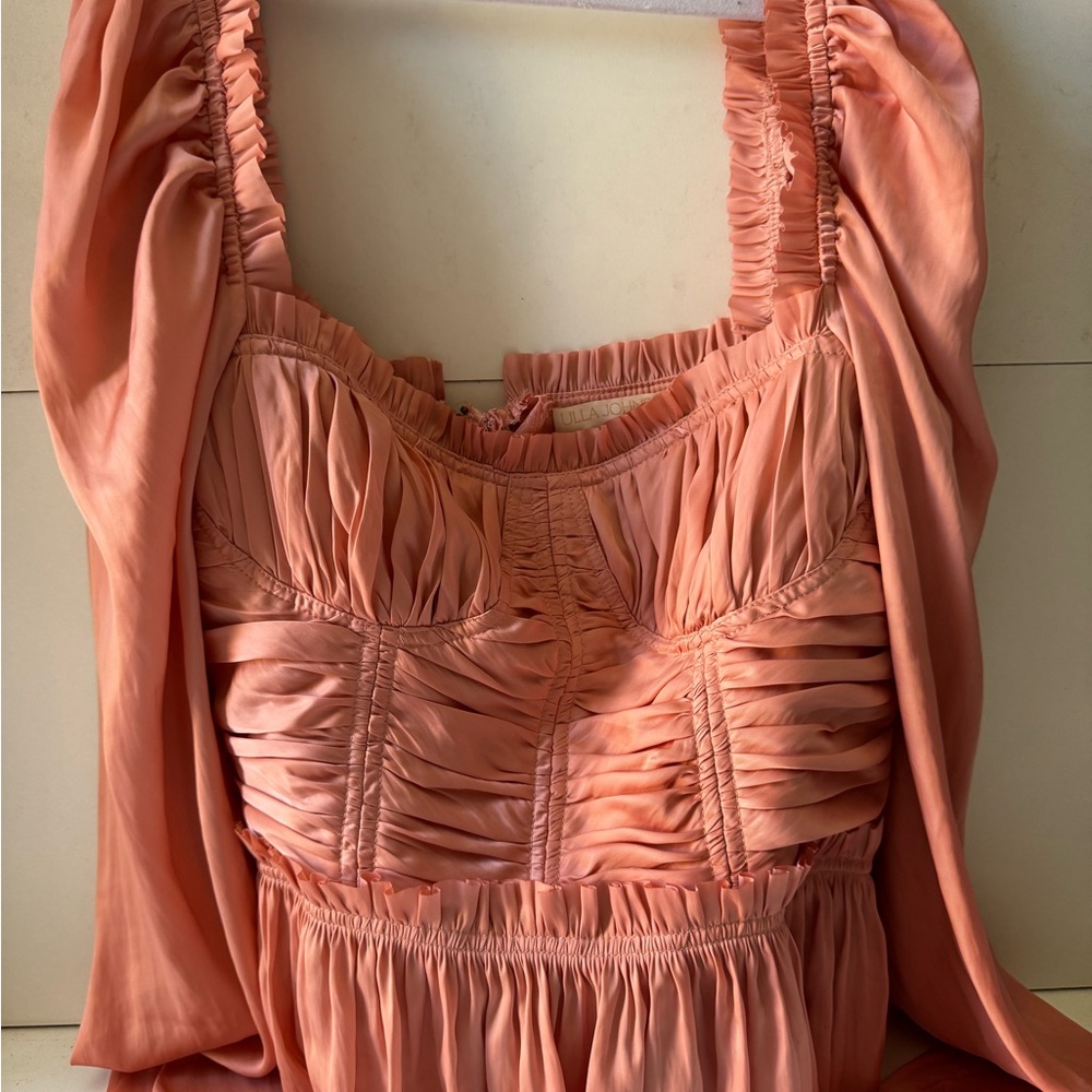 Elegant Peach Ruched Top
